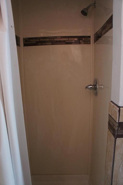 Budget Inn Эль-Серрито Номер фото
